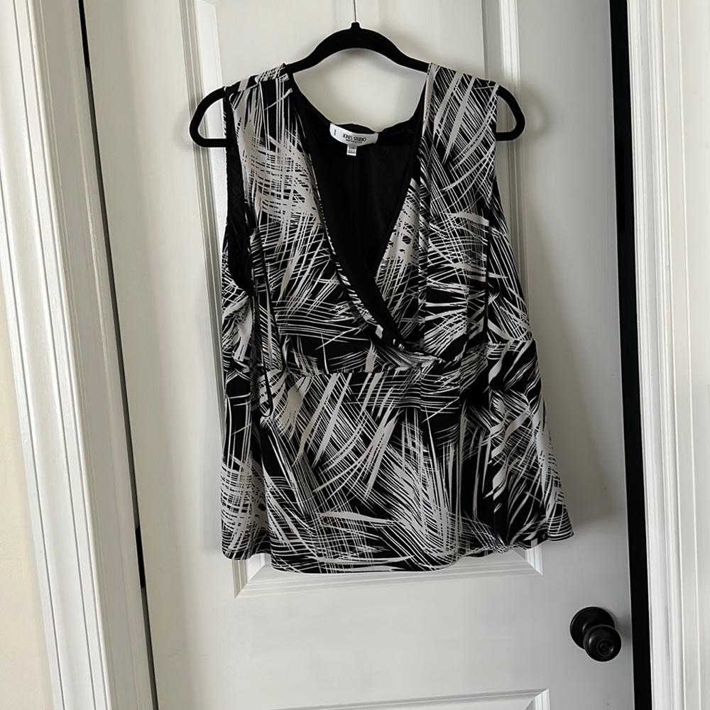 Jones Studio Tank